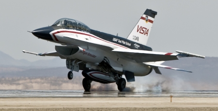 F-16 Vista